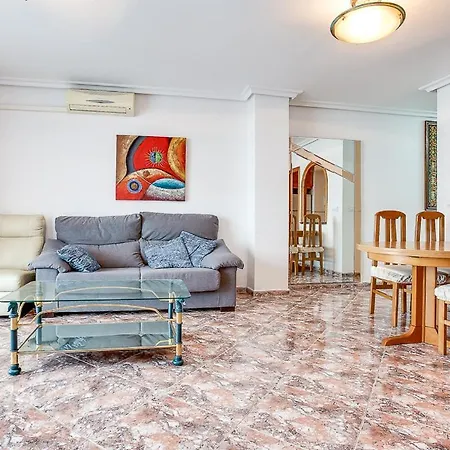 Globus Goleta Διαμέρισμα